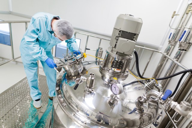 Balanced Nutrition for Broad Spectrum Microbial Growth